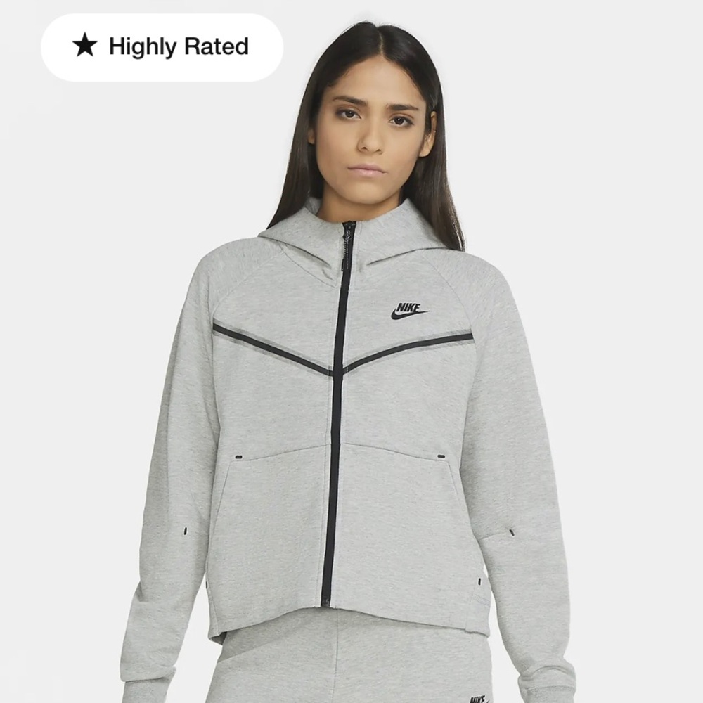 NWT Nike Sportswear Tech Fleece Runner